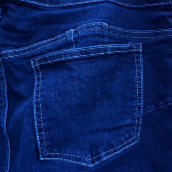 Torrid Premium Stretch Skinny Casual ladies Jeans Size 20T - Picture 7 of 16